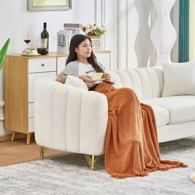 Modern Tufted Loveseat Sofa with Wood Frame and Gold Metal Legs, Chenille DeepSeat Couch for Living Room, Small Space or Apartment - Panipeachy